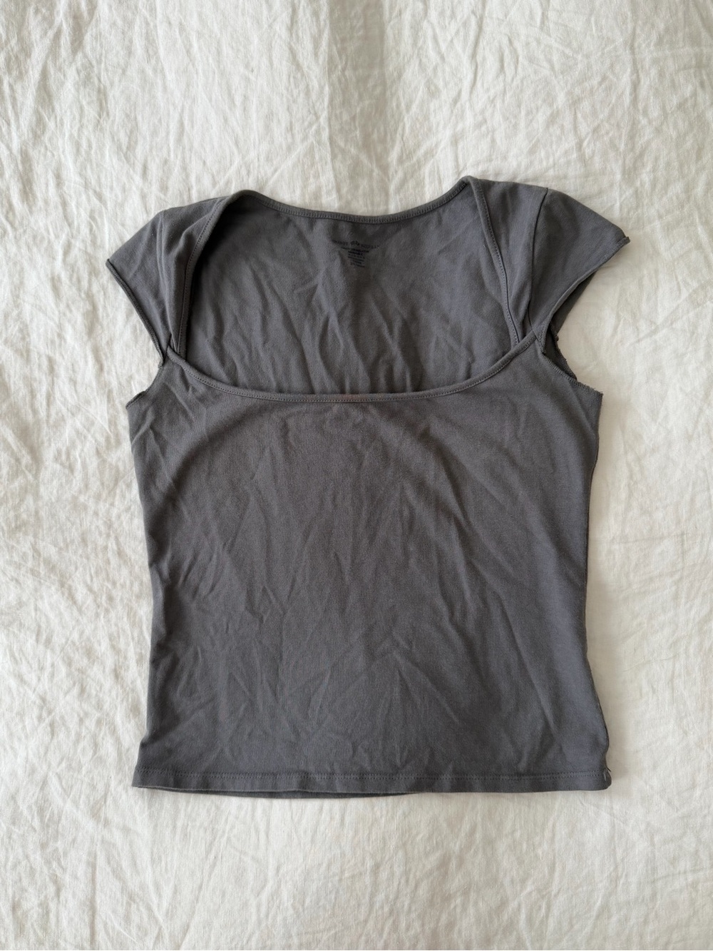 Brandy Melville Charcoal Scoop Neck Cap Sleeve Tank - Picture 2 of 3